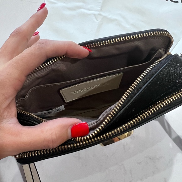 Marc Jacobs crossbody purse - Picture 6 of 6